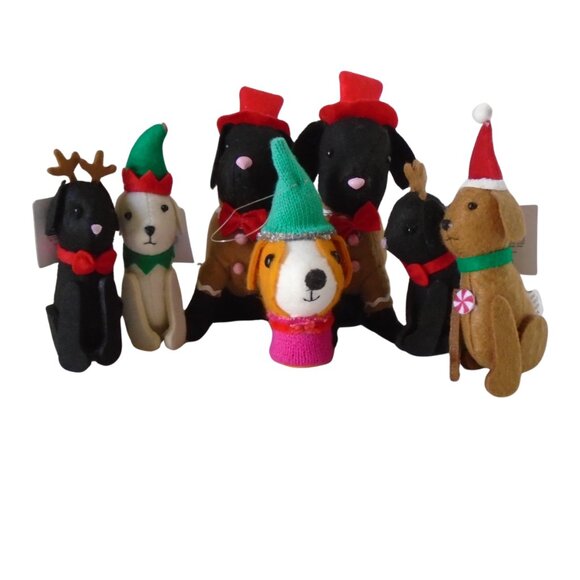 Felt Plush Dog Christmas Tree Ornaments and Decorations Assorted Sizes 7 Pieces - Picture 1 of 6